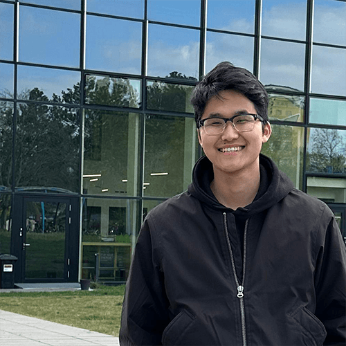 Chyngyz from University Cassino, Italy