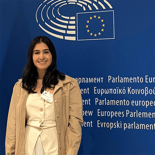 Verónica from Paraguay