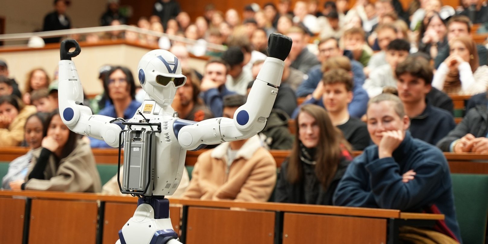 Gelungener Semesterstart am Fachbereich Wirtschaft: Über 400 Studierende bei der Einführungsveranstaltung